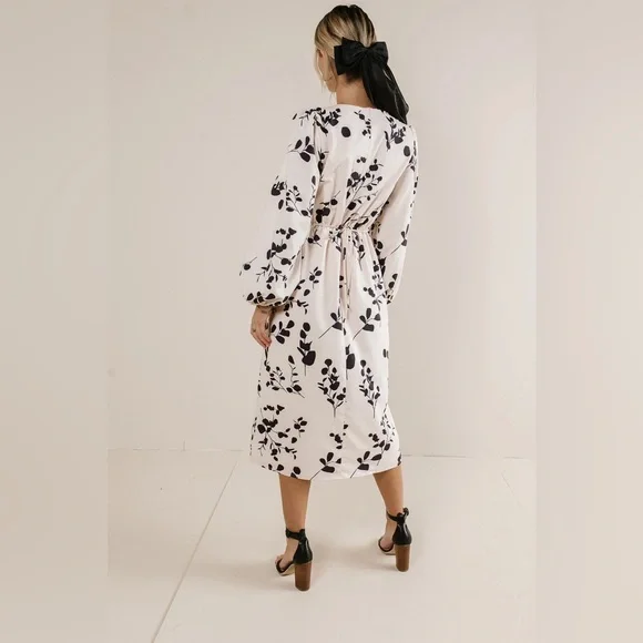 EUC Bohme Hadlee Cream and Black Floral Long Balloon Sleeve Midi Dress - Picture 2 of 12